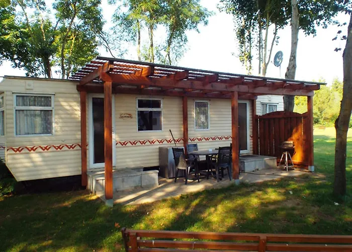 Holiday home Mobile Im Mit Seezugang Dabel